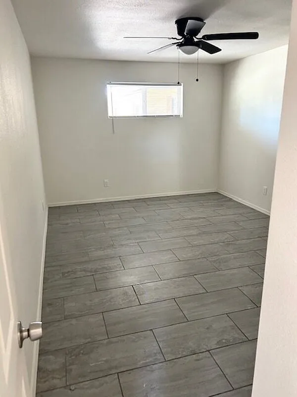 3701 N 9th Pl — Photo 4