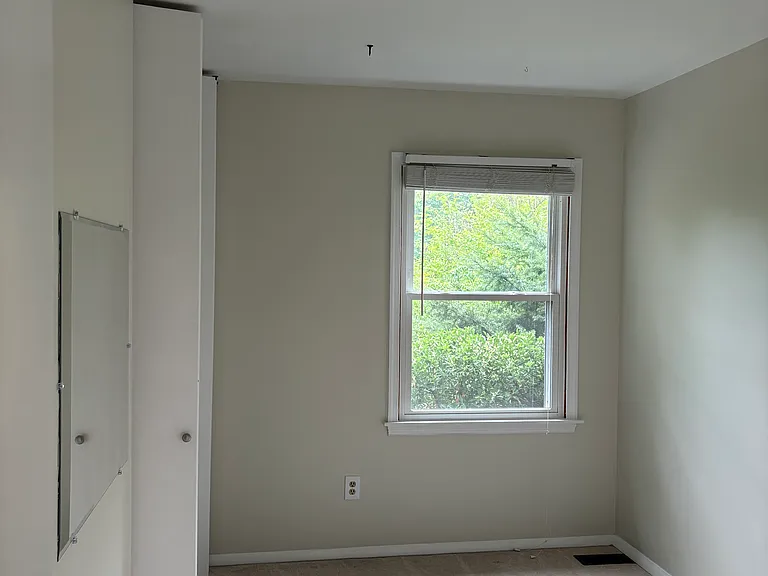 11322 Old Hopkins Rd — Photo 18