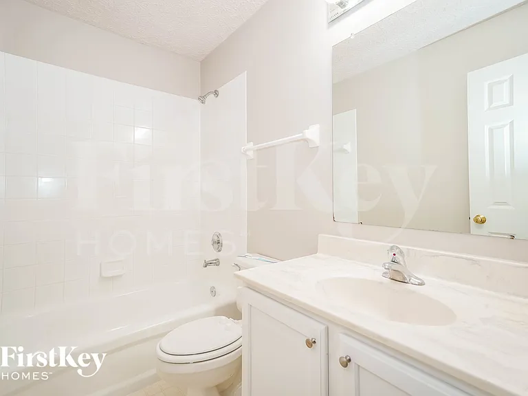 2894 Wynneleaf St — Photo 16
