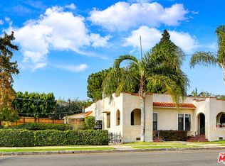 12107 Charnock Rd, Los Angeles, CA 90066