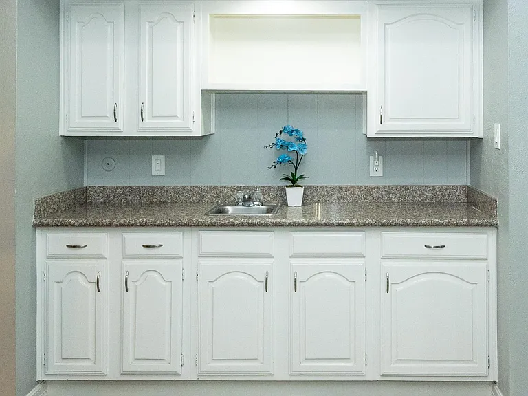 7206 La Granada Dr — Photo 8