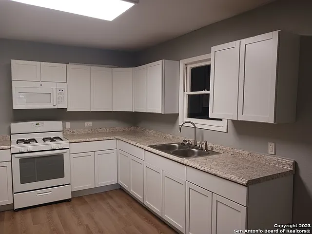319 San Angelo — Photo 10