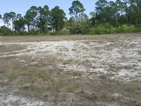 4613 34th Ave, Cape Coral, FL 33993