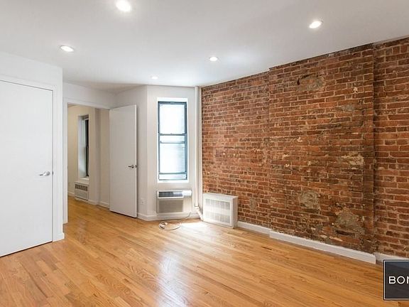 3rd image of 429 E 73rd St #2RW1