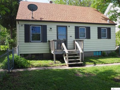 4921 NW Radial Hwy, Omaha, NE, 68104