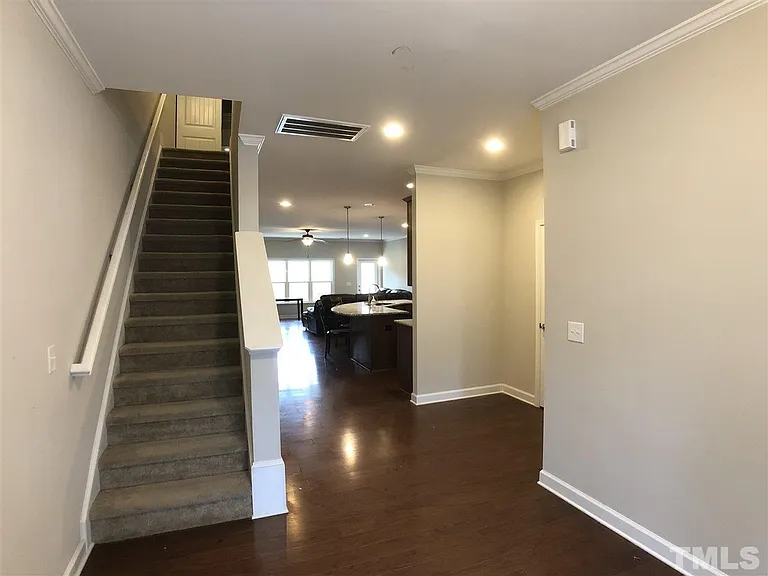 5505 Nur Ln — Photo 3