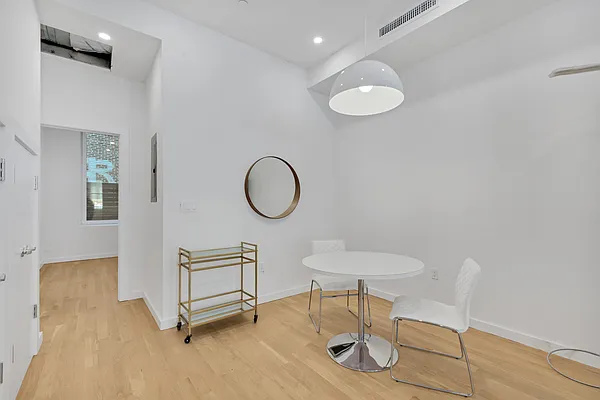 Rented by Compass | media 13