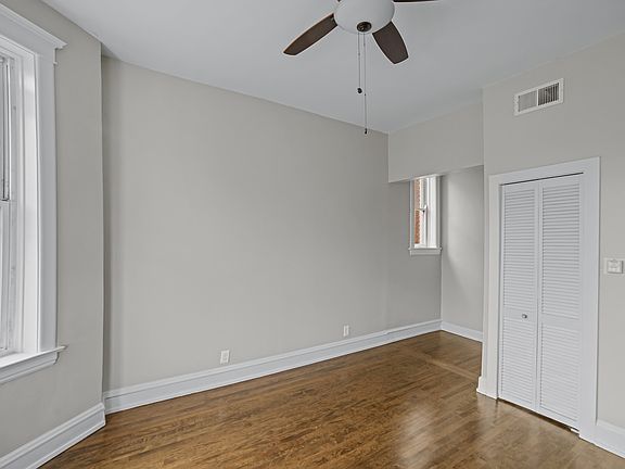 4th image of 2726 S Millard Ave