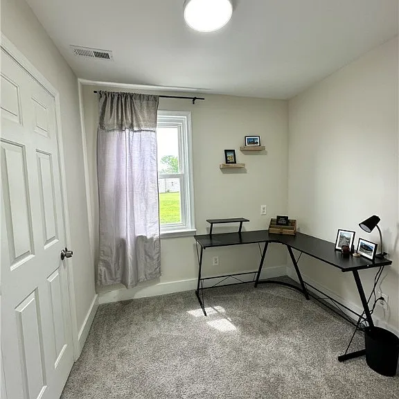223 Witten St — Photo 14