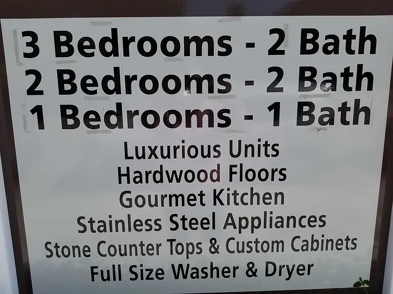 Bloomfield St — Photo 2