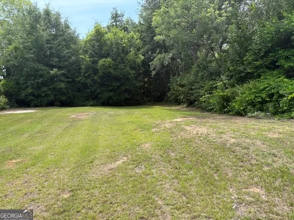 709 Hobson St, Albany, GA 31705