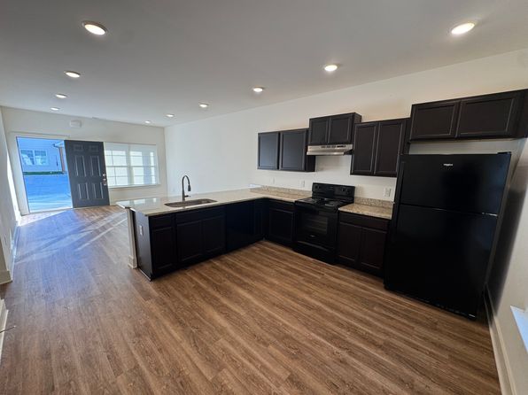 54 E Mason Ct #54
