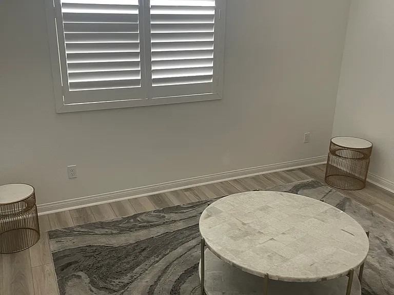 Blush Ct — Photo 3