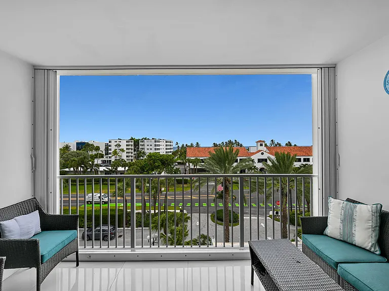 2860 S Ocean Blvd #516 — Photo 6