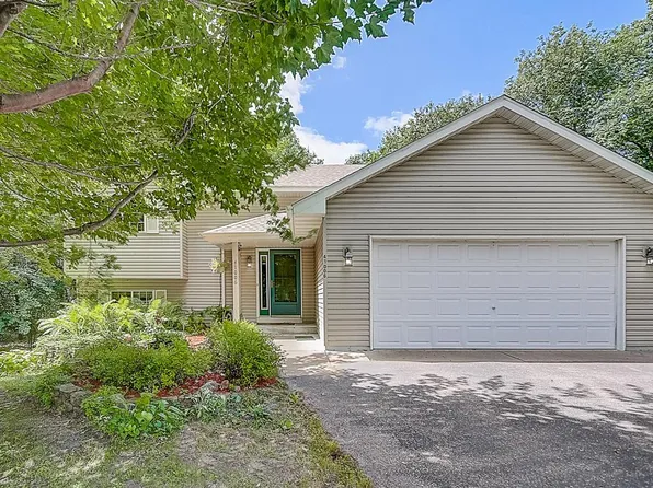 41006 Fahrion Ave, North Branch, MN 55056