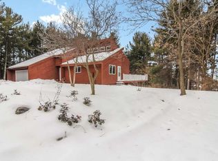 701 Garfield Rd N, Traverse City, MI 49696