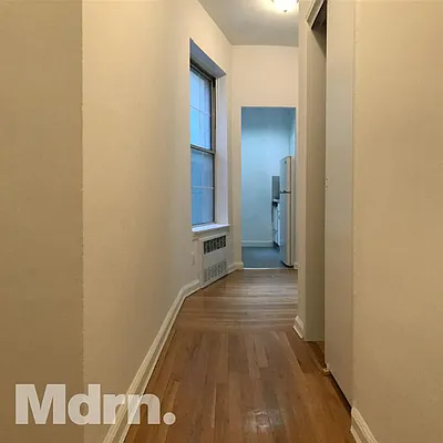 Rented by Mdrn Residential | media 17