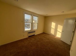 89-12 70th Rd FLOOR 2, Forest Hills, NY 11375