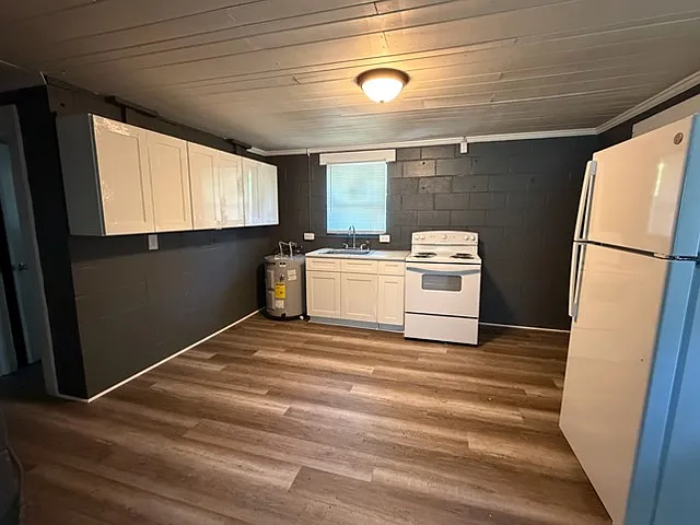 402 Curry Ln #C — Photo 3