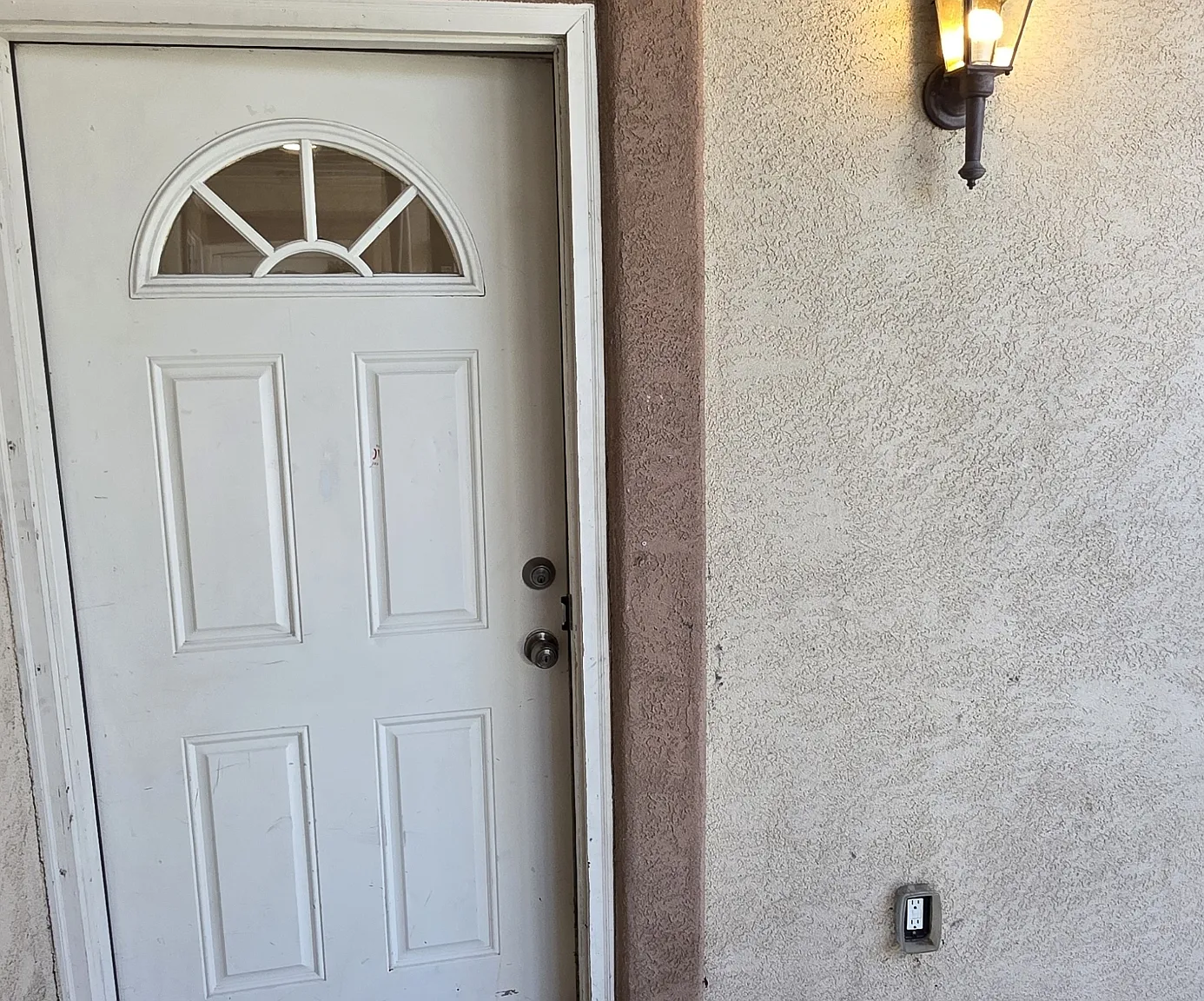 488 Coronado Court #B - B — Photo 1