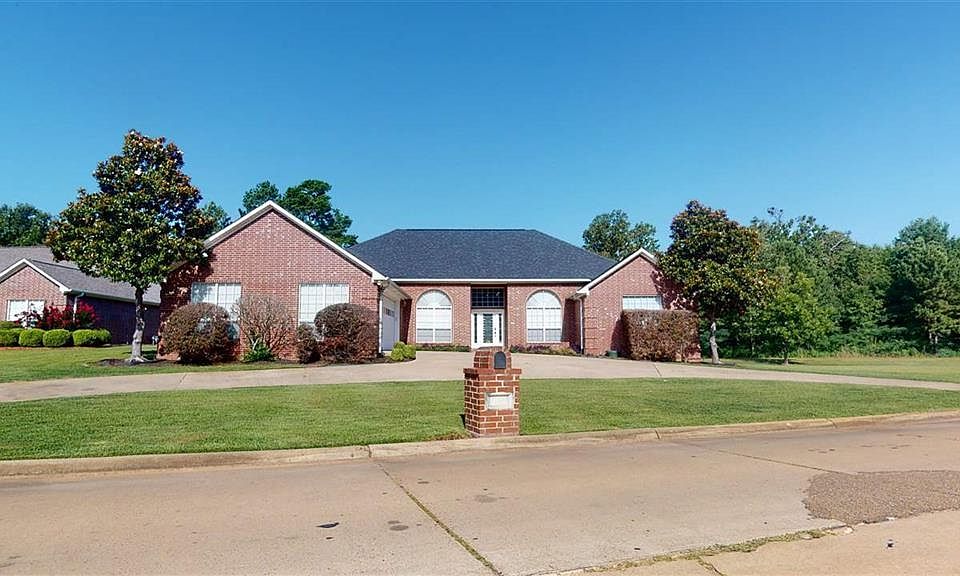 1st image of 7109 Tall Oaks