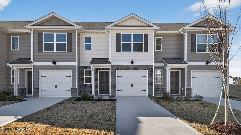 1st image of 104 Clementine Street