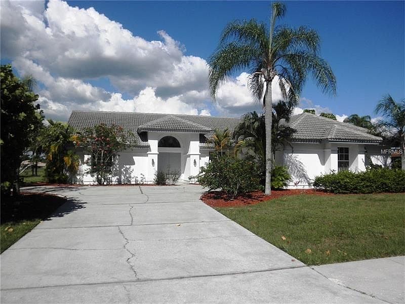 1st image of 8872 Misty Creek Dr
