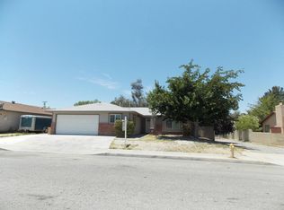 43863 12th St W, Lancaster, CA 93534