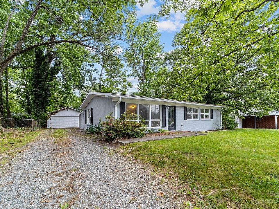 1602 E Cone Blvd, Greensboro, NC 27405 Zillow