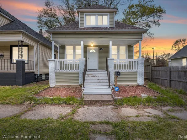 17167 Hasse St, Hamtramck, MI 48212