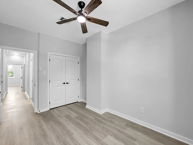 14833 Spica Ct — Photo 24