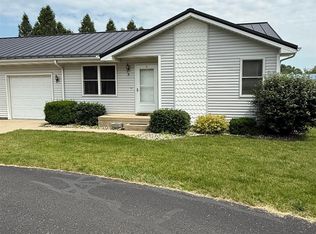 1001 N Harrison St UNIT 8, Syracuse, IN 46567