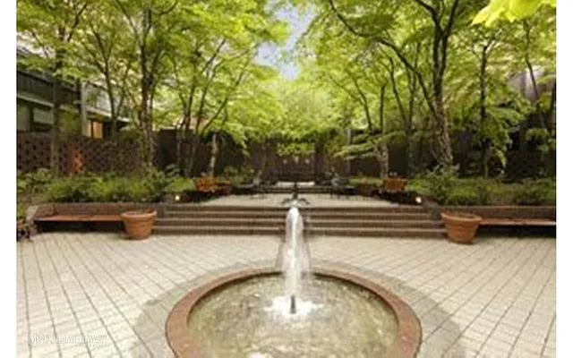 Sold by Modlin Group | media 11