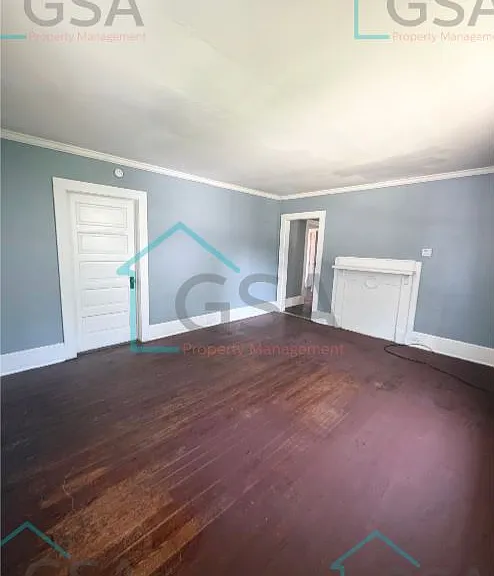 109 Watts Ave — Photo 14