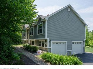 30 Conesca Rd, Raymond, ME 04071