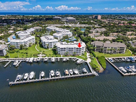 2nd image of 642 Bay Colony Drive S