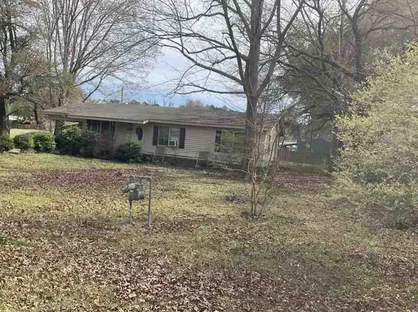 514 E Spring St, Taylor, AR 71861