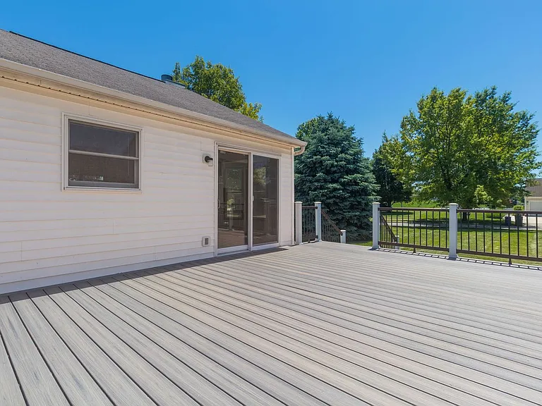 8577 Portwood Ln — Photo 34