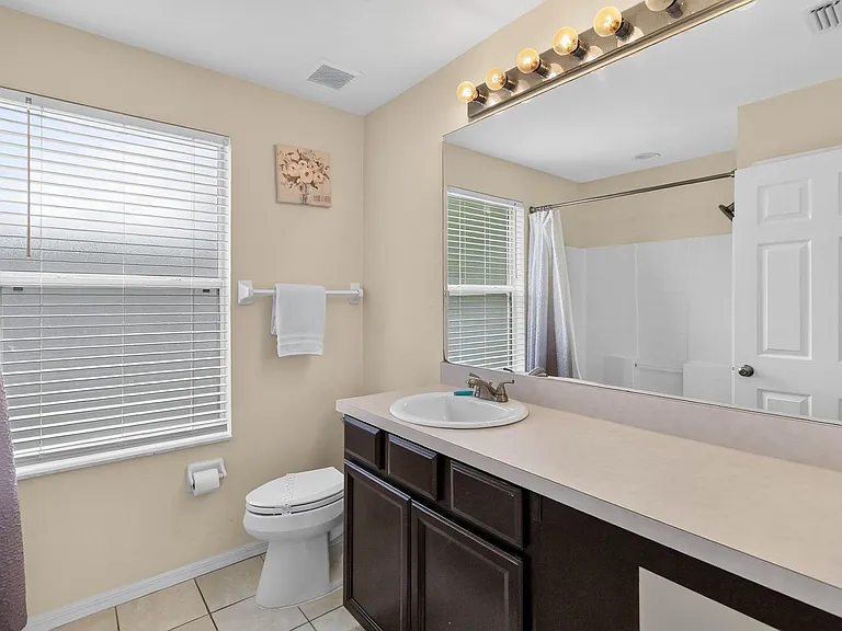 1550 Casterton Cir — Photo 24