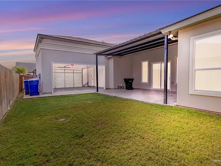 3808 Wisteria Ave — Photo 4