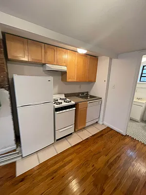 Rented by Best Apartments North Inc | media 23