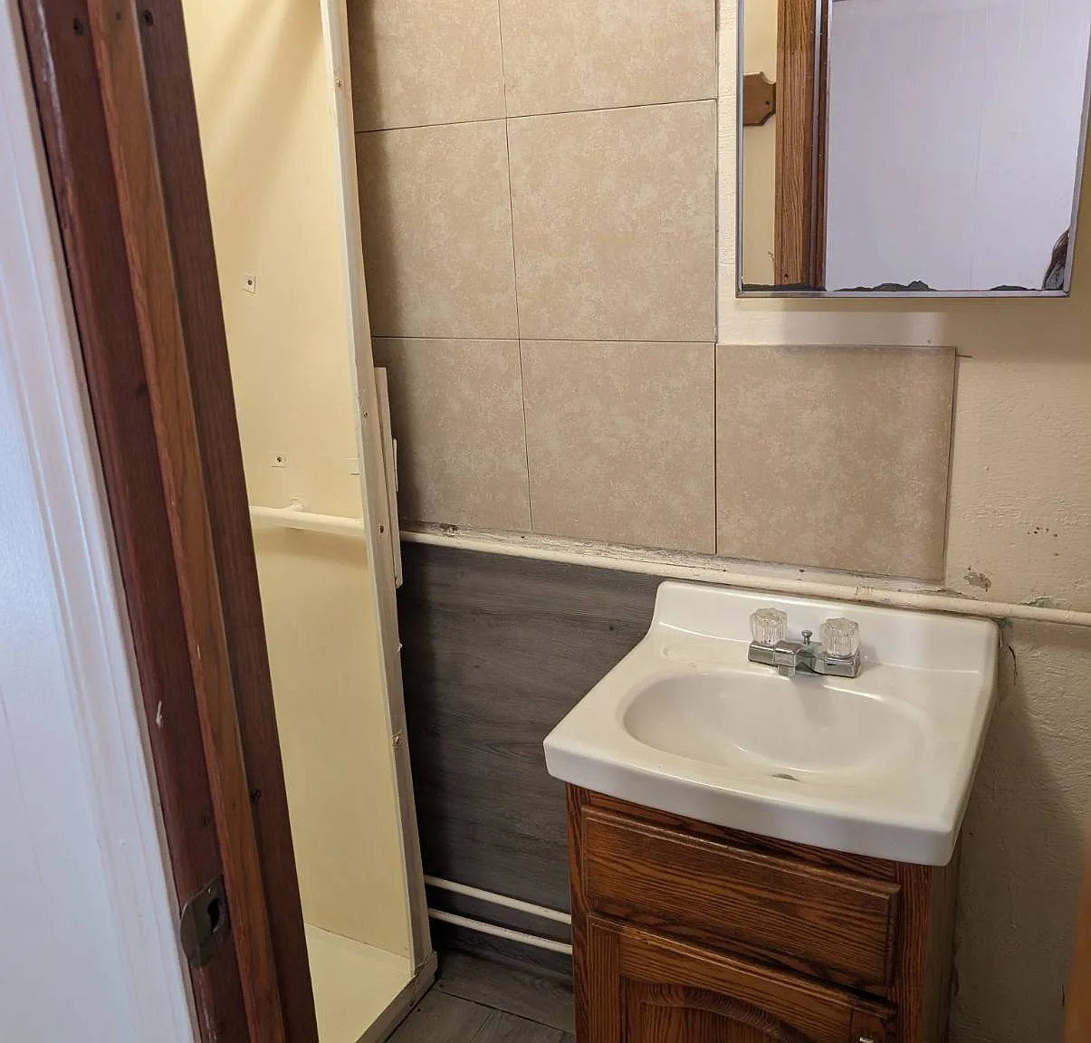 Studio, 1.5 bath, $495 — Photo 4