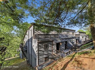 199 Sunbird Way, Tannersville, PA 18372