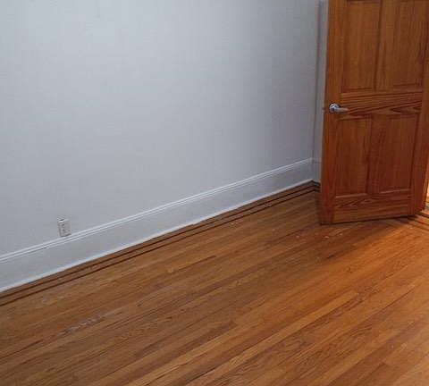 3rd image of 8678 Bay Pkwy