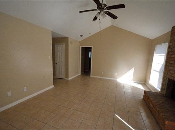 4th image of 8710 Croteau Dr