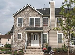 63 Chariot Ct, Piscataway, NJ 08854