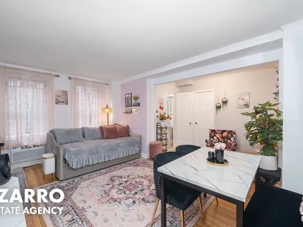 155 East 49th Street image 1 of 13