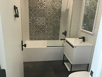 Rented by Lucky Apt Inc