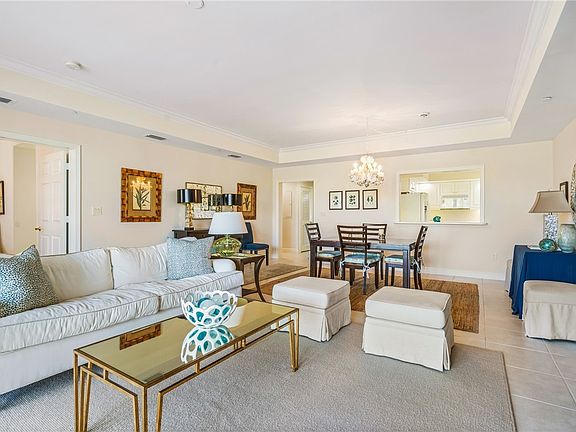 4th image of 1520 Oak Harbor Blvd APT 202