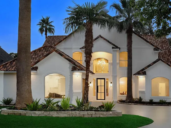 12412 Lake Vista Dr, Willis, TX 77318